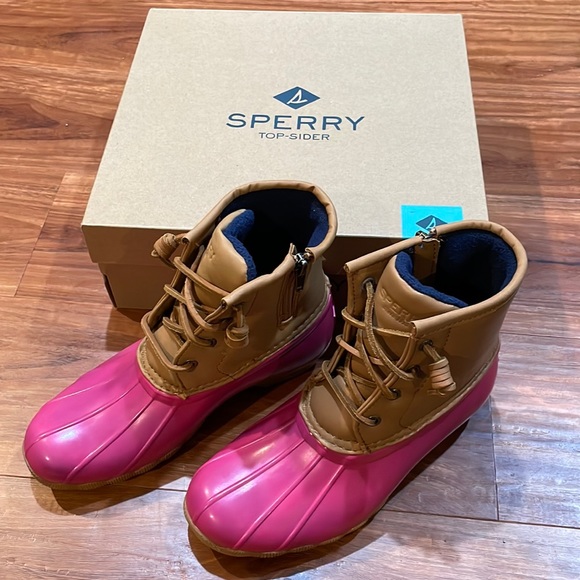 NWT Sperry girl’s boots - Picture 1 of 5